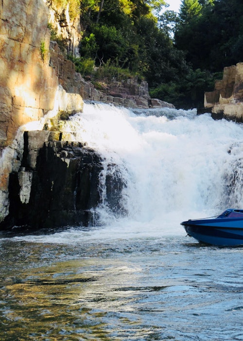 Kiwi Jet Boat Tours